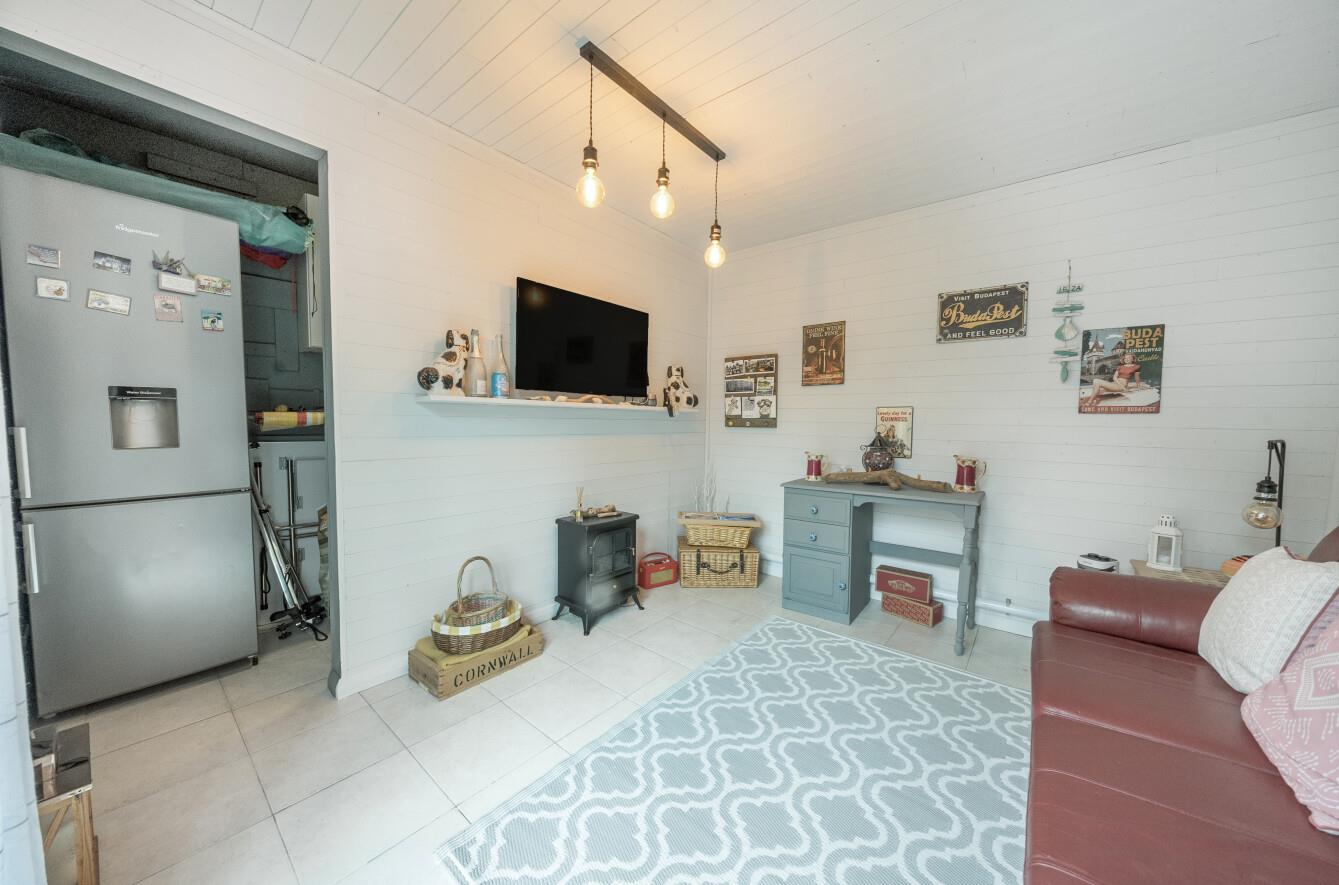 Townhill Road, Cockett, Swansea, SA2 0UR